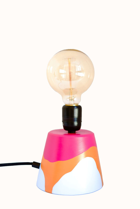 Özel Tasarım Aydınlatma Terracotta Tasarım Terracotta Masa Lambası Terracotta Işık Rustik Işıklandırma minimalist aydınlatma Kişiselleştirilebilir Aydınlatma İşlevsel Masa Lambası İç Mekan Aydınlatma Işıklandırma Sanatı Işık Seviyesi Kişiselleşt