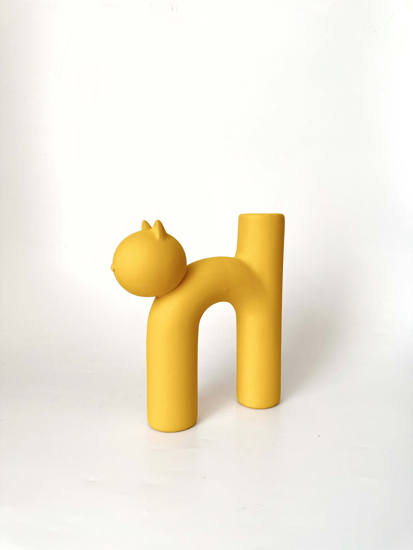 El yapımı seramik vazo El yapımı vazo Seramik çiçek vazosu El yapımı çömlek vazo El yapımı seramik sanat eseri Renkli seramik vazo Geleneksel seramik vazo El işi çömlek vazo El yapımı vazo sanatı Seramik sanat eseri