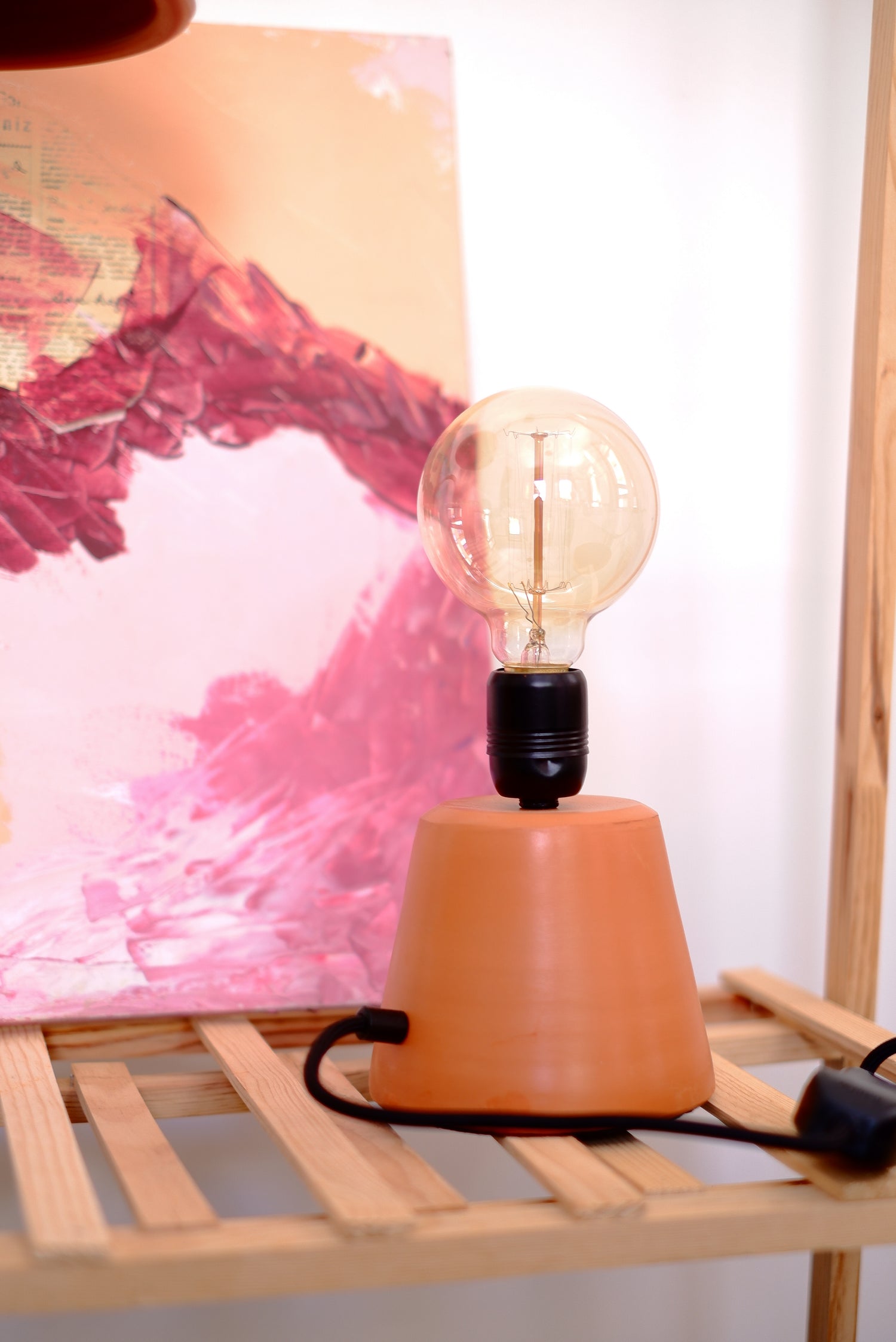 Özel Tasarım Aydınlatma Terracotta Tasarım Terracotta Masa Lambası Terracotta Işık Rustik Işıklandırma minimalist aydınlatma Kişiselleştirilebilir Aydınlatma İşlevsel Masa Lambası İç Mekan Aydınlatma Işıklandırma Sanatı Işık Seviyesi Kişiselleşt