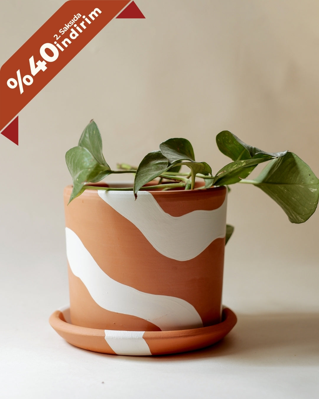 Terracotta Silindir Saksı+Tabak • Bohem Beyaz