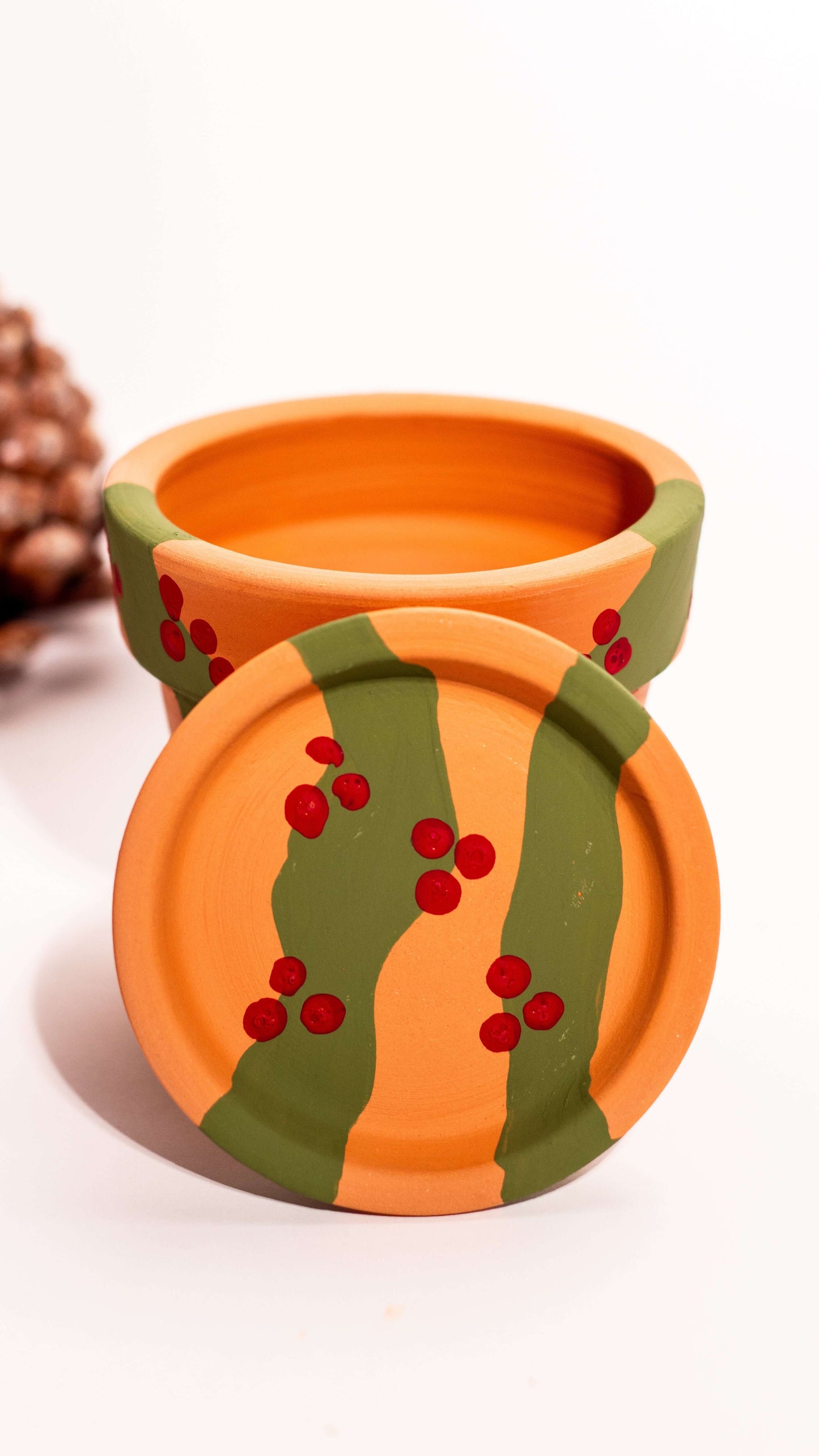 Yeni Yıl Saksı İkilisi – Terracotta Saksı Seti